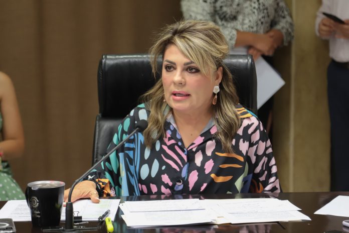 53235894287_d6f207e6bb_h