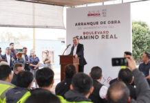 Encabeza Gobernador Durazo inicio de obras en parque industrial Kyungshin y beneficia a universitarios con becas en Cajeme